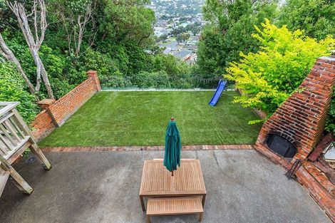 Photo of property in 56 Maupuia Road, Maupuia, Wellington, 6022