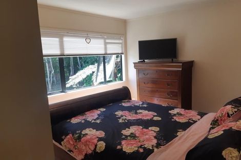 Photo of property in 12 Catrina Avenue, Birkenhead, Auckland, 0626