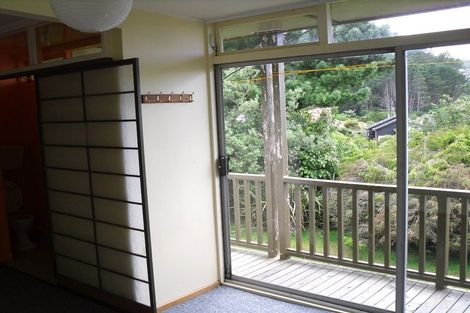Photo of property in 70 Makara Road, Karori, Wellington, 6012