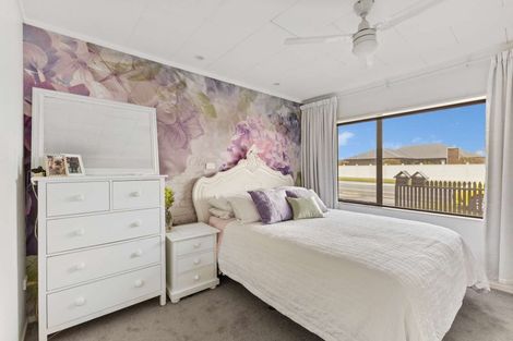 Photo of property in 1/1 Coronation Avenue, Welbourn, New Plymouth, 4310