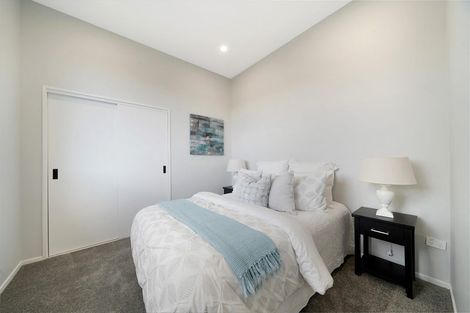 Photo of property in 41 Mcindoe Road, Kumeu, 0810