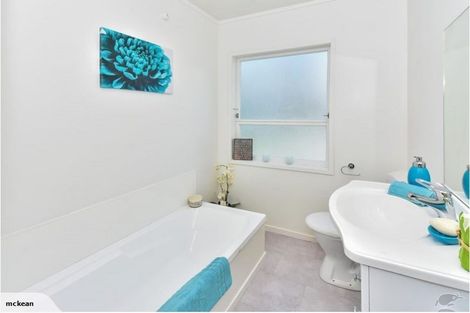 Photo of property in 46 Tairere Crescent, Rosehill, Papakura, 2113