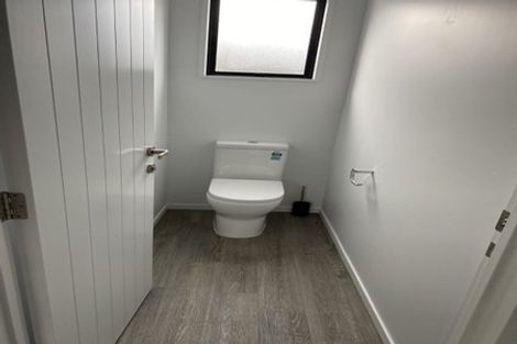 Photo of property in 12 Northmoor Boulevard, Rolleston, 7615