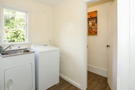 Photo of property in 27 Diamond Avenue, Spreydon, Christchurch, 8024