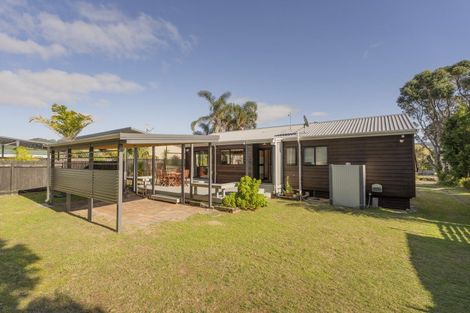 Photo of property in 163 Vista Paku, Pauanui, Hikuai, 3579