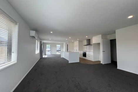 Photo of property in 32 Blue Jacket Drive, Halswell, Christchurch, 8025