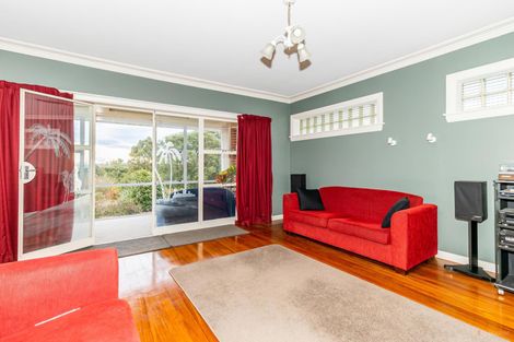 Photo of property in 293 Pleasant Point Highway, Levels, Timaru, 7975