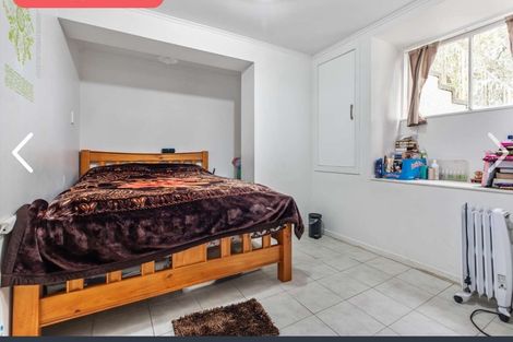 Photo of property in 10 Bishop Street, Green Bay, Auckland, 0604