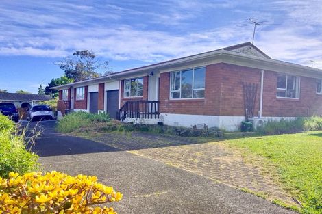 Photo of property in 1/14 Benygloe Place, Highland Park, Auckland, 2010