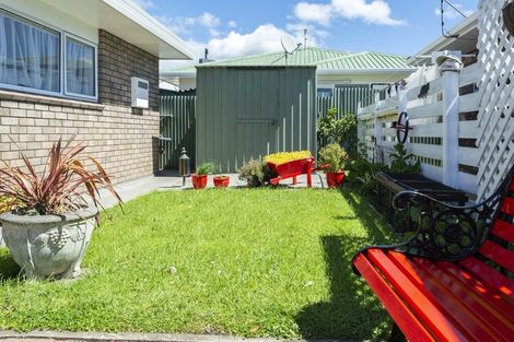 Photo of property in 36 Tukapa Street, Westown, New Plymouth, 4310