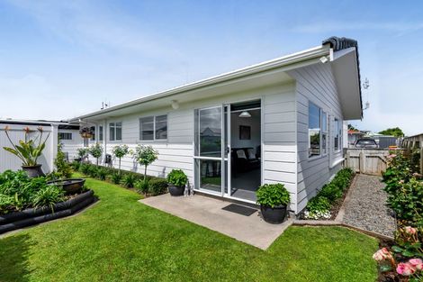 Photo of property in 1/353 Saint Aubyn, Moturoa, New Plymouth, 4310