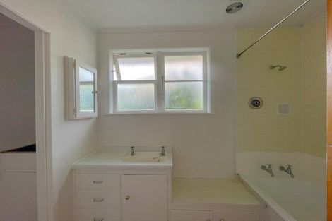 Photo of property in 1/8 Reading Street, Karori, Wellington, 6012