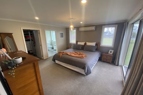 Photo of property in 96 Brougham Street, Westport, 7825