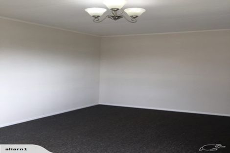 Photo of property in 104 Manawapou Road, Hawera, 4610