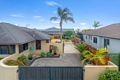 Photo of property in 20 Aranui Drive, Papamoa Beach, Papamoa, 3118