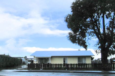 Photo of property in 9b Lander Place, Flaxmere, Hastings, 4120