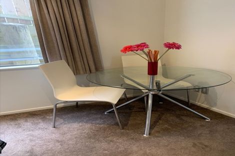 Photo of property in 73 Tamahere Drive, Glenfield, Auckland, 0629