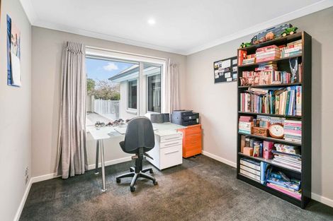 Photo of property in 12 Heaphy Court, Rolleston, 7614