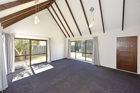 Photo of property in Peerswick Court, 43l Waimairi Road, Upper Riccarton, Christchurch, 8041