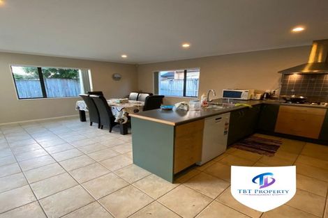 Photo of property in 36 Cyril French Drive, Flat Bush, Auckland, 2016