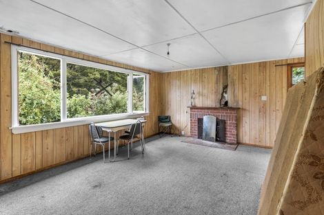 Photo of property in 19 Tui Terrace, Waipori Falls, Outram, 9073