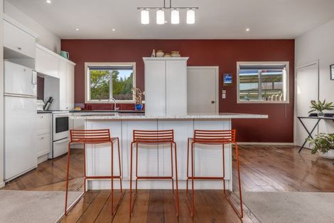 Photo of property in 2 John Street, Titahi Bay, Porirua, 5022