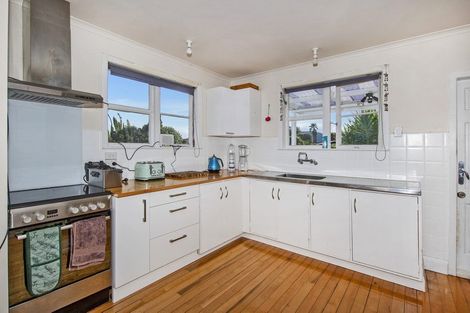 Photo of property in 10 Lewis Street, Te Kamo, Whangarei, 0112