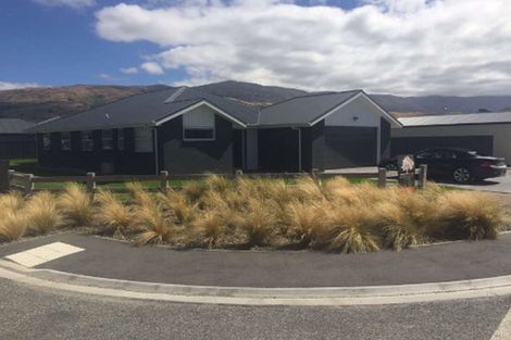 Photo of property in 20 Stowell Drive, Cromwell, 9310