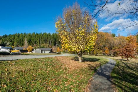 Photo of property in 13 Alice Burn Drive, Luggate, Wanaka, 9383