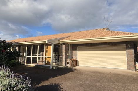 Photo of property in 36 Starlight Cove, Hobsonville, Auckland, 0618