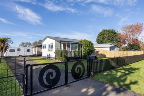 Photo of property in 198 Windermere Drive, Poike, Tauranga, 3112