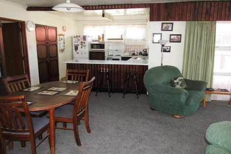 Photo of property in 2 Lucas Street, Reefton, 7830