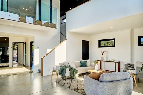 Photo of property in 4 Caughley Grove, Karori, Wellington, 6012