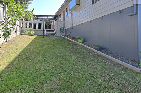 Photo of property in 216 Solar Road, Glen Eden, Auckland, 0602