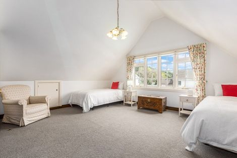 Photo of property in 4-6 Cheviot Road, Lowry Bay, Lower Hutt, 5013