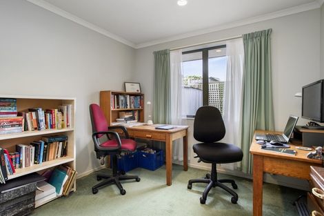 Photo of property in 13 Mona Avenue, Mangere Bridge, Auckland, 2022
