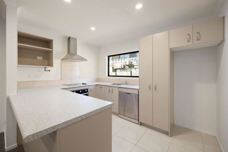 Photo of property in 2/3 Manning Street, Hamilton Central, Hamilton, 3204