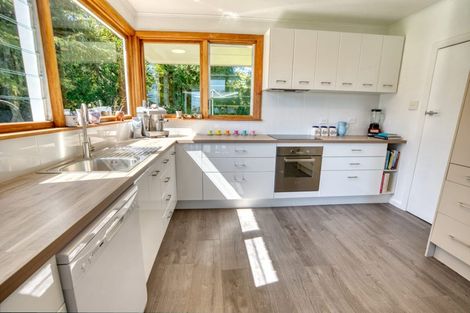 Photo of property in 37 Main South Road, Karoro, Greymouth, 7805