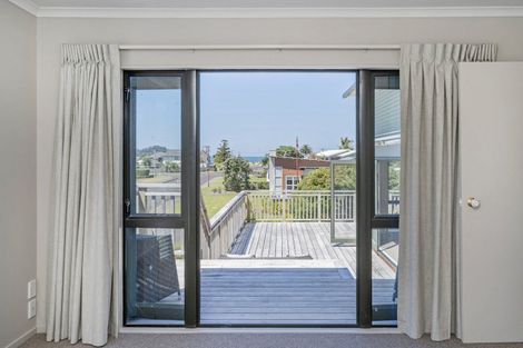 Photo of property in 12 Marlin Street, Whitianga, 3510