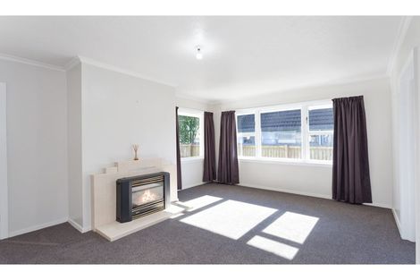 Photo of property in 74 Russley Road, Russley, Christchurch, 8042