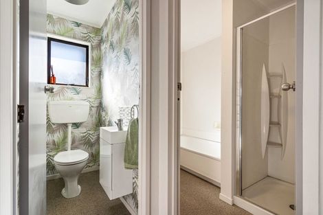 Photo of property in 408 Ocean Road, Whangamata, 3620