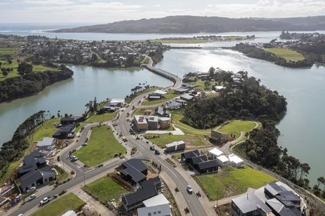 Photo of property in 26 Rangitahi Road, Raglan, 3225