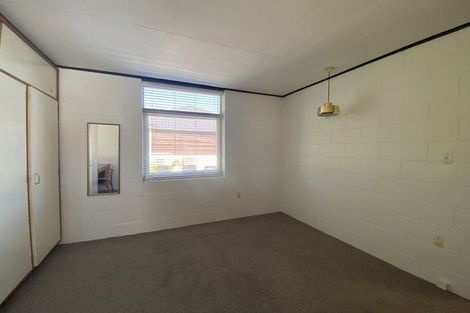 Photo of property in 21 Newbridge Place, Ilam, Christchurch, 8041