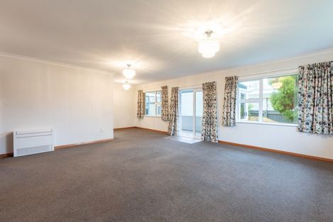 Photo of property in 3 Nelson Street, Dannevirke, 4930