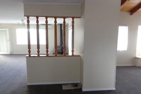 Photo of property in 1/341 Royal Road, Massey, Auckland, 0614