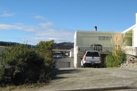 Photo of property in 71 Totara Terrace, Wanaka, 9305