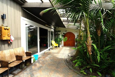 Photo of property in 6 Magnolia Avenue, Opaheke, Papakura, 2113