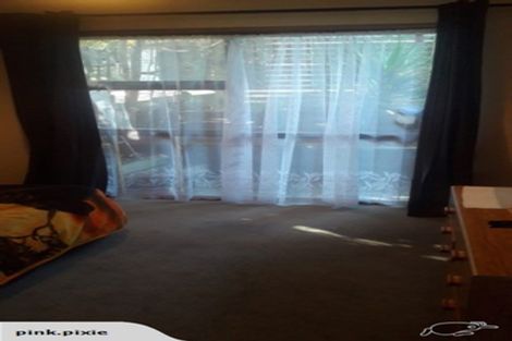 Photo of property in 86 Waimumu Road, Massey, Auckland, 0614