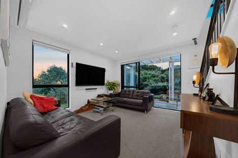 Photo of property in 4 Matairangi Avenue, Totara Heights, Auckland, 2105