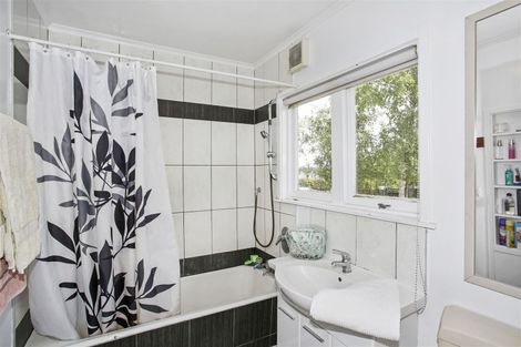 Photo of property in 11 Edinburgh Street, Tuakau, 2121